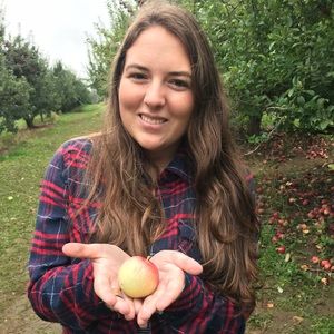 Meet your Posher, Katelyn